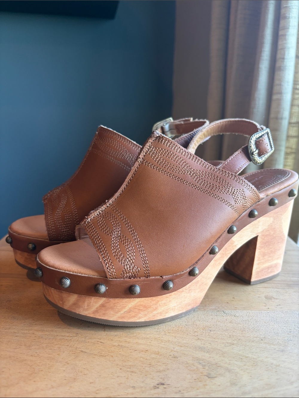 Dingo Clover Brown Leather Studded Platform Sandals - Women